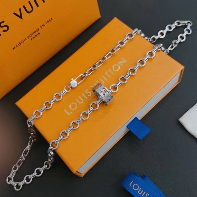 Louis Vuitton Necklaces